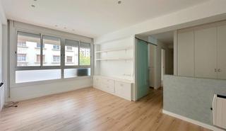 Etagenwohnung  Carrer del doctor ferran. Fantástico piso en zona alta de 3 habitaciones + 2 baños