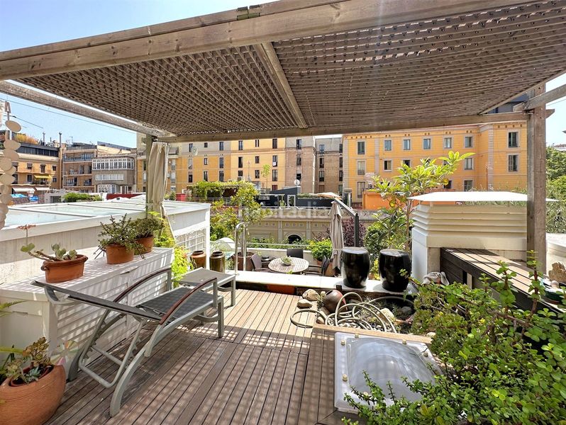 Foto 5bf6a07f-1a7a-4d4c-bdfd-de0dc0bdef66. Casa a Dreta de l´Eixample Barcelona