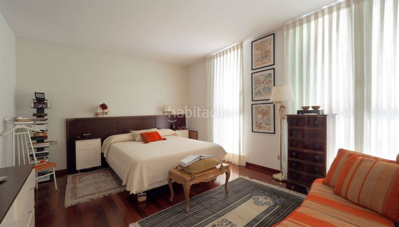 Foto 71e070f3-8bde-4eee-8713-8ade21e12318. Casa a Dreta de l´Eixample Barcelona