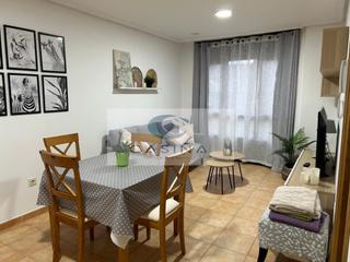 Pis  N/a. Precioso piso de dos dormitorios a 100 metros de la playa