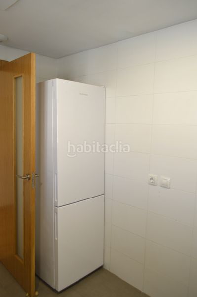 Foto 4554a7ce-0d78-4256-86fa-d5d4efefd09d. Rent flat with heating parking in La Constitución-Canaleta Mislata