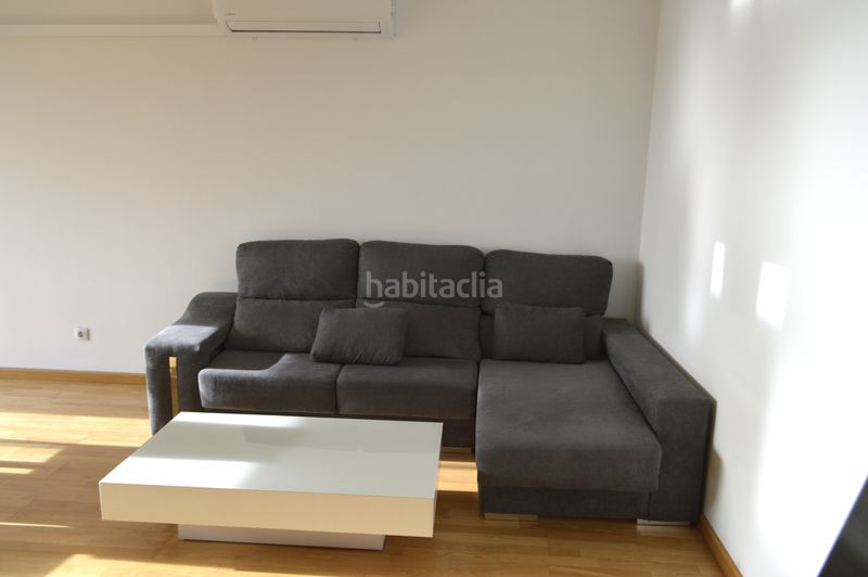 Foto aaa8cba6-f65d-4b92-bea4-7ca15e6aa295. Rent flat with heating parking in La Constitución-Canaleta Mislata