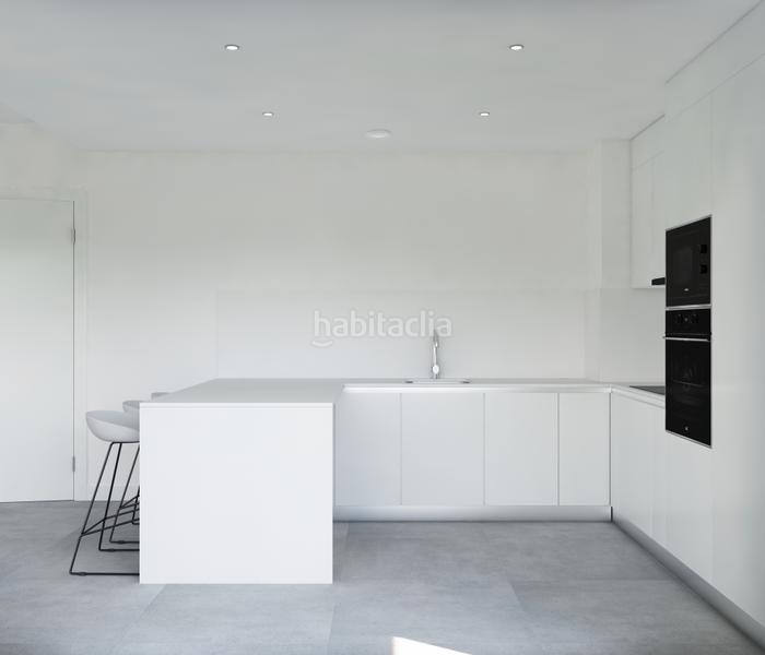 Foto b7916e49-ac8f-453b-a2dd-f8df33f786cf. Semi detached house with heating parking in Roda de Barà