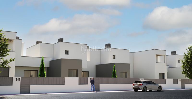 Foto ba055e00-fdef-4167-a8bb-864c29887b90. Semi detached house with heating parking in Roda de Barà