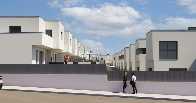 Foto e724af01-eae8-4ee8-b0c2-df8847e0cc05. Reihenhaus mit heizung parking in Roda de Barà