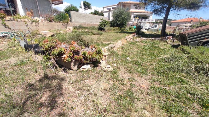 Foto b3f9a2a1-7fca-454b-ad38-f30b9fbc4002. Residential plot in carrer àries 14 in Roda de Barà