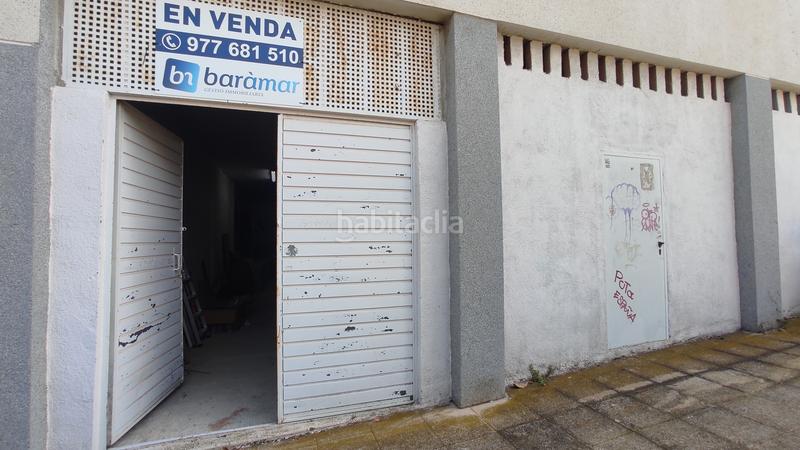 Foto ca3efa5f-2326-4918-af33-30ac9e10a8f7. Local comercial a avinguda de les guilleries 27 a Coma-ruga