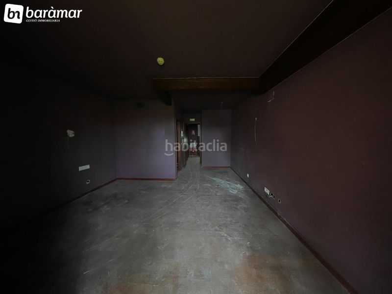Foto 73cf7bfe-e2eb-4b3d-a74e-82e56d35c591. Edifici a passatge de la pau 1 a Creixell