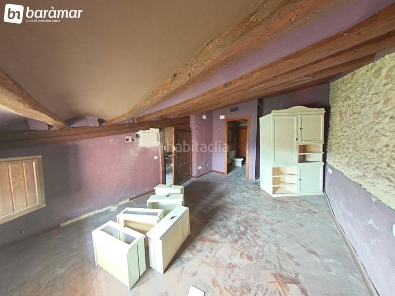 Foto 7608d6e9-b276-4fde-8f5b-da2528419079. Edifici a passatge de la pau 1 a Creixell