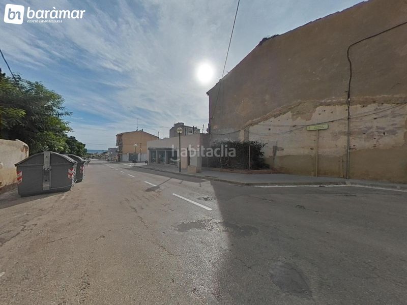 Foto 9d7f2a53-dcae-4601-aafd-7483aae39603. Edifici a passatge de la pau 1 a Creixell