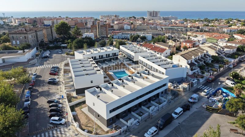 Foto 6230d109-b024-495e-ae66-741b50c97667. Casa adossada 115m<sup>2</sup> a carrer mare nostrum 1 a Coma-ruga platja Coma-ruga