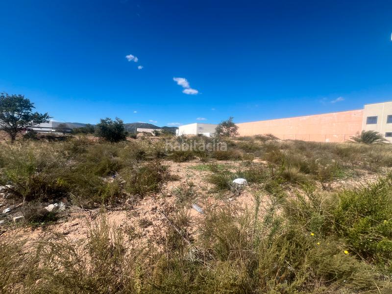 Foto a144214b-afa3-4c08-9fe9-90e69f1f00ab. Gewerbliches grundstück in carrer curtidors 44 in Valls