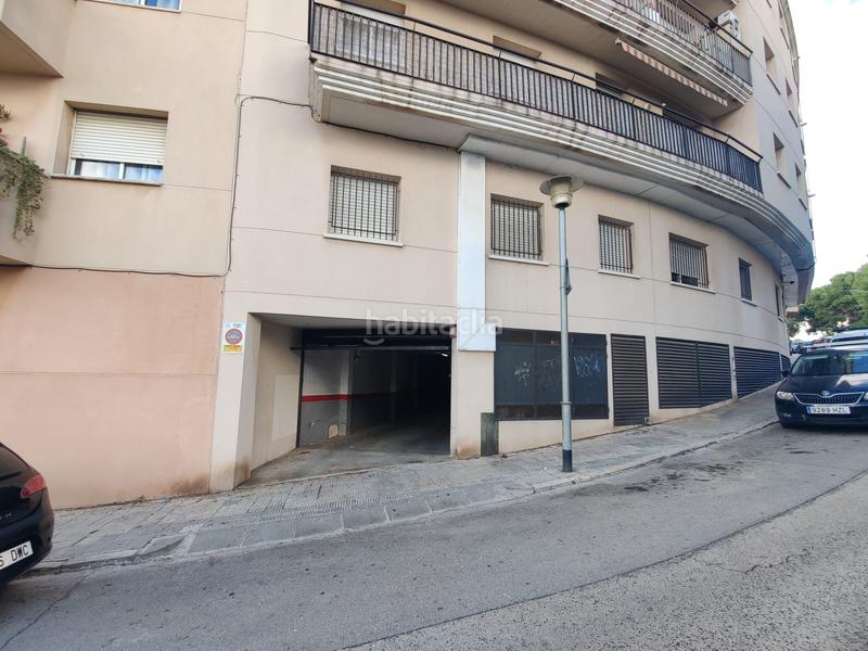 Foto 5323e7b6-3699-4671-a92e-0d6157537270. Posto auto in carrer dels pins 7 in Centre Vendrell (El)