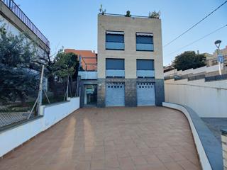 Geschäftsraum  Carrer andorra. Local comercial en segur de calafell