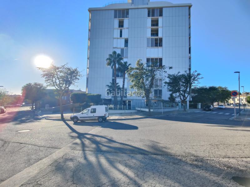 Foto c5712ce3-dbe0-4499-b591-c7bf542be746. Oficina  de venta en Cunit residencial Cunit