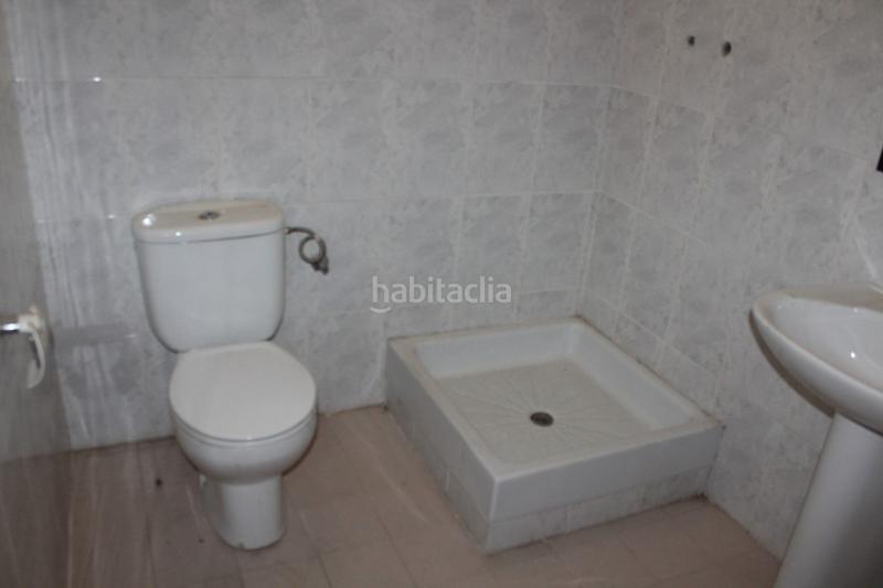 Foto f4bd60f0-edba-4d90-acec-31e57a423bfe. Locale commerciale in carrer del cep 10 in Centre Vendrell (El)