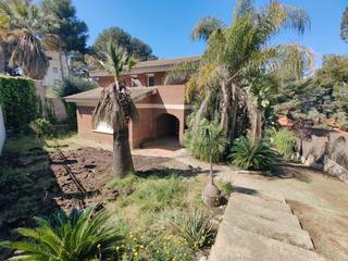 Chalet in La Mora. Casa de venta en la mora-tamarit-tarragona