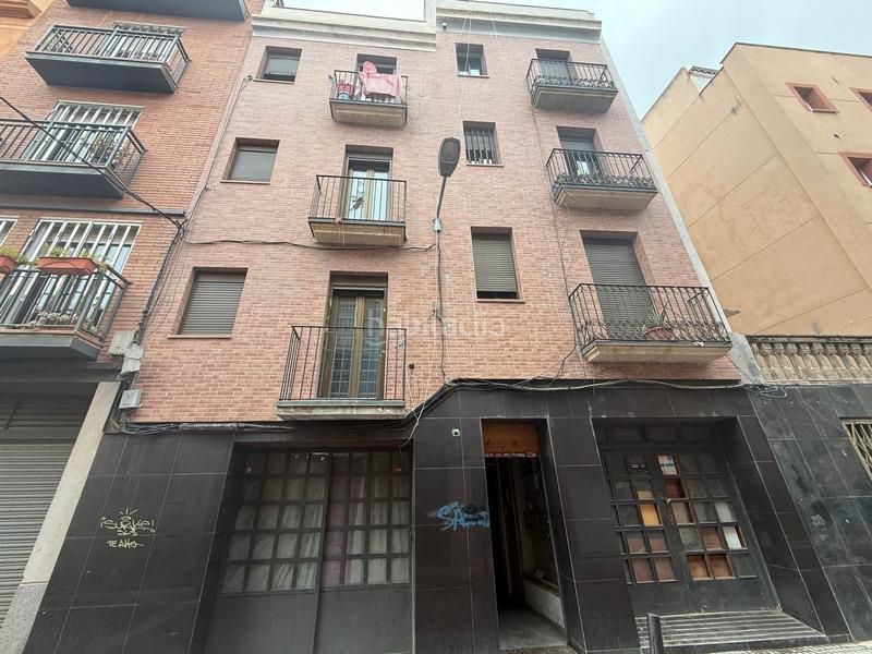 Foto ae03b6bc-100f-4b11-acc4-2fc8eb852f66. Edificio en carrer de sant francesc xavier 3 en Centre Reus