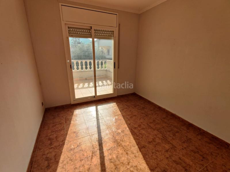 Foto 90c392ec-31cd-4b0d-a6d5-f9d18e5e0888. Casa amb calefacció aparcament a Nou Vendrell Vendrell (El)