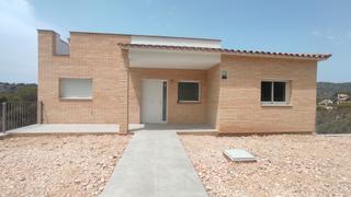 Casa a Mas Trader-Corral d´En Tort-Corral d´En Cona. Coqueta casa unifamiliar en cubelles-mas trader