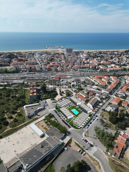 Foto bcd301a2-79e8-41f3-8a50-b69416c981d6. Casa adossada 115m<sup>2</sup> a carrer mare nostrum 1 a Coma-ruga platja Coma-ruga
