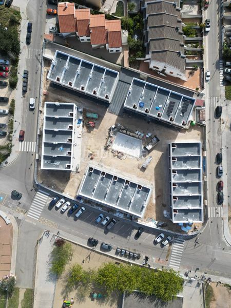 Foto a6ee5ab4-f96d-4f0b-9f2a-497d5c76c5c2. Casa adossada a carrer mare nostrum 2 a Coma-ruga platja Coma-ruga