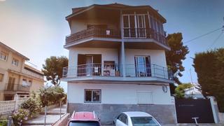 Planta baixa  Carrer rector triadó 15. Planta baja de venta en segur de calafell
