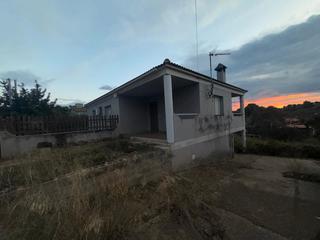 Maison  Carrer roger de llúria. Casa independiente de venta en vepella de gaià