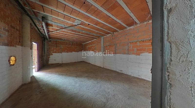 Foto 0ff3117c-7a6a-4eb6-92ba-fe6f876f6744. Chalet avec parking dans Canyelles