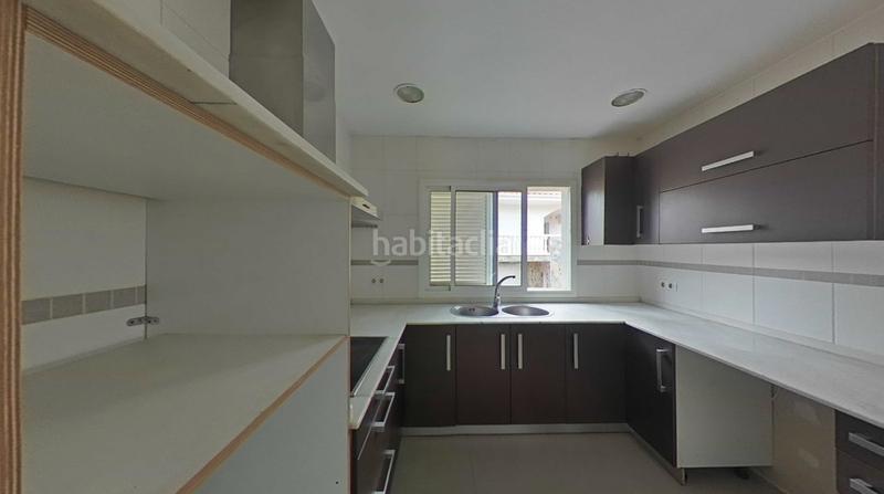 Foto f9d21d87-97ef-4bb2-b256-a08ead79d668. Chalet avec parking dans Canyelles