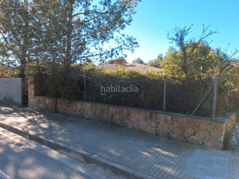 Foto bae87c2b-d01c-411a-b2a8-079bdc2fac69. Terrain résidentiel dans carrer del pedraforca 8 dans Begues