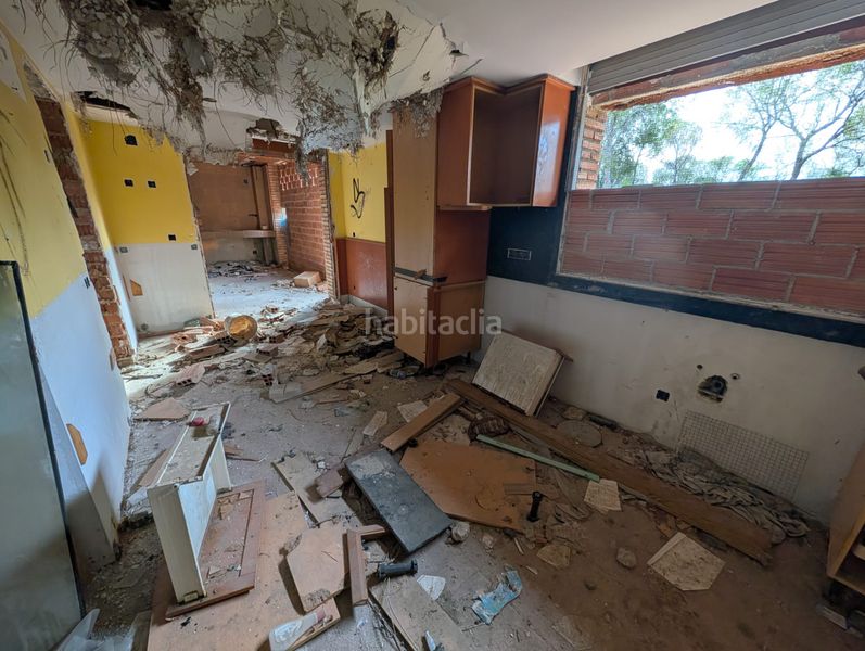 Foto 6b8ca419-c9bc-4e27-acf5-a00c1a17b765. Casa amb piscina a Creixell