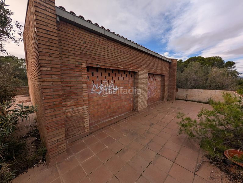 Foto 9b5b3ac2-f7ce-4922-b140-e1c9b7cb9b1c. Casa amb piscina a Creixell