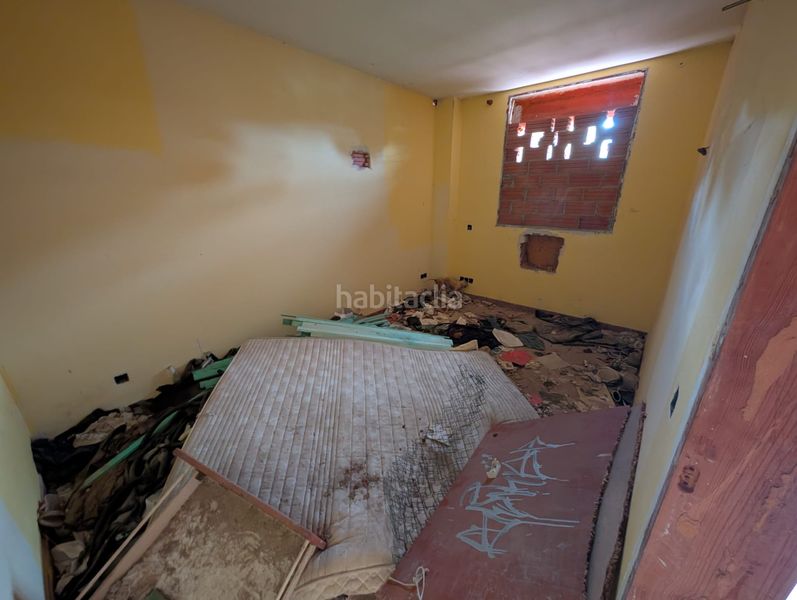 Foto be298f8a-d15b-4094-acb2-c338bbbb1c5c. Casa amb piscina a Creixell