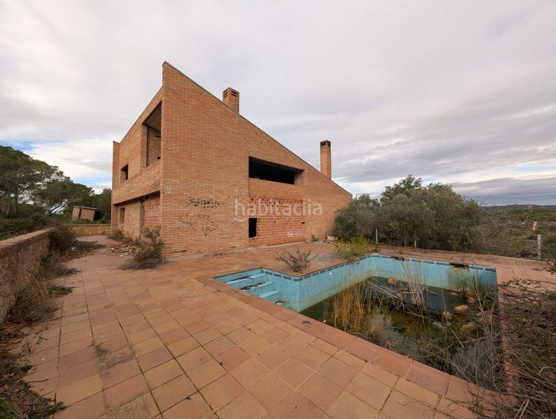 Foto f74d0e2c-8881-4639-948e-c0290a7fdf3a. Casa amb piscina a Creixell
