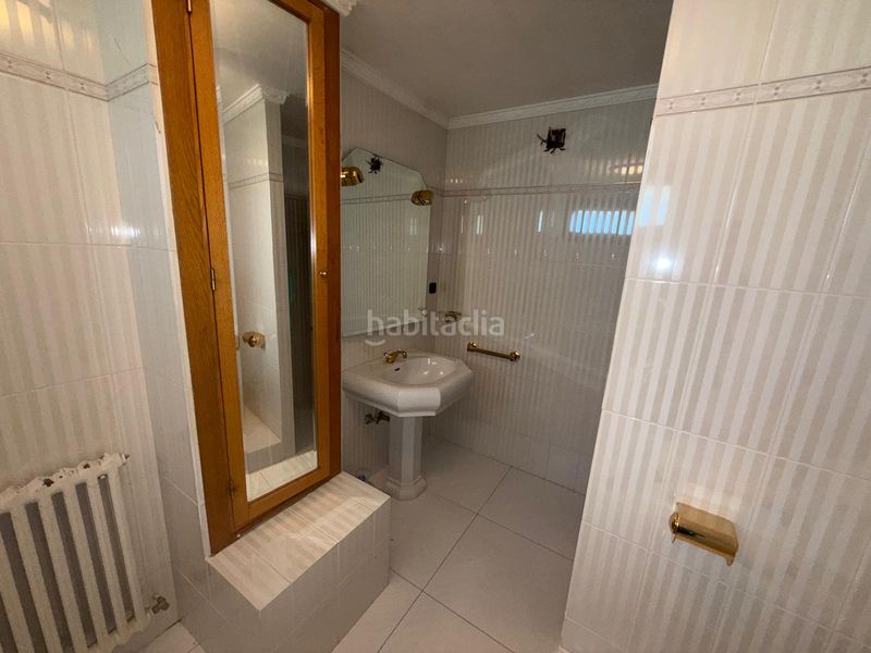 Foto 51770554-3cd0-4c6d-95aa-39d3bbd08be6. Chalet masía de venta en Querol