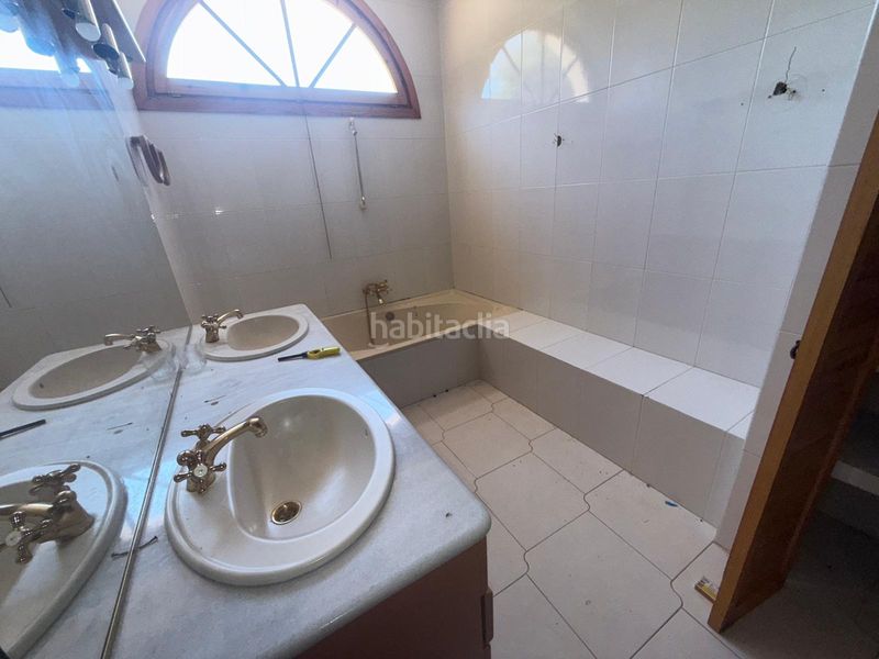 Foto 763ebc3e-1761-4cca-9d08-18930c05109b. Chalet masía de venta en Querol