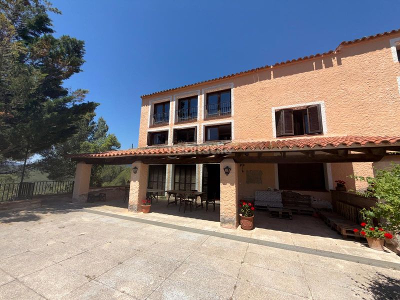 Foto 90d1658d-2a28-4c23-af6f-3104f92eecb3. Chalet masía de venta en Querol
