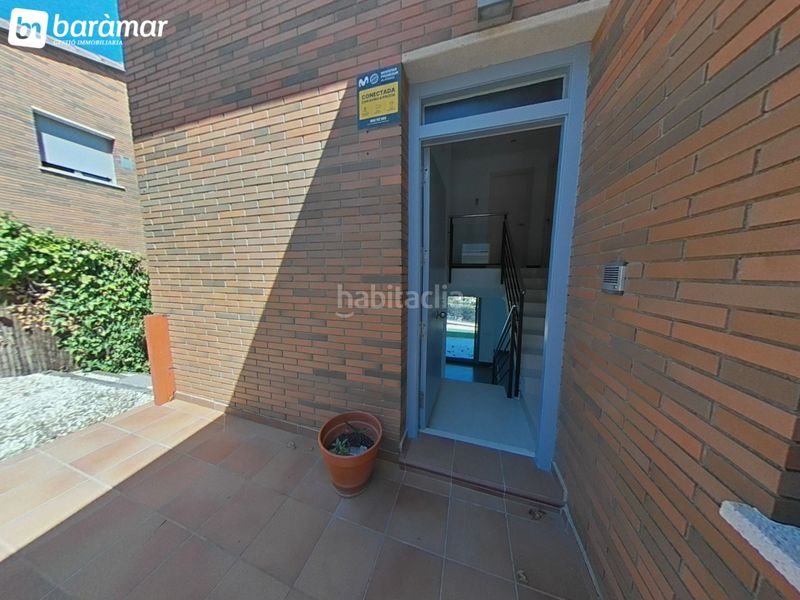 Foto 16f62abc-d4a2-4bd3-af04-2f7b25449208. Casa aparellada amb calefacció aparcament a Els Masos - Els Garrofers Coma-ruga