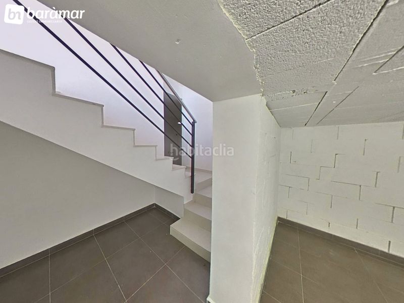 Foto e20b9c3e-5d1b-44c1-926e-0d1733dfa4fa. Casa aparellada amb calefacció aparcament a Els Masos - Els Garrofers Coma-ruga
