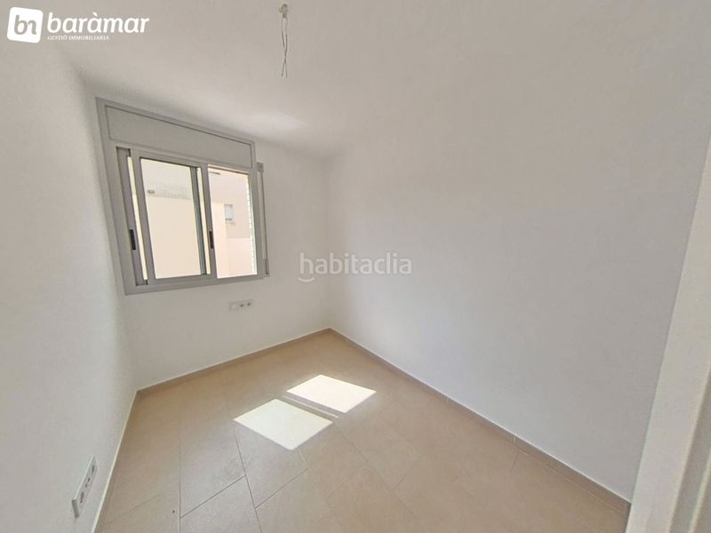 Foto 2950a7d1-8c3d-4299-9e8e-a5942d2149d3. Pis amb aparcament a Arboç (L´)
