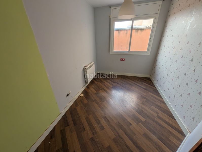 Foto ecf3a6e8-1589-4222-8515-a3b486181a6d. Pis a carrer calaf 15 a Roda de Barà