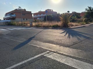 Residential Plot in Carrer de girona 25. Suelo urbano residencial en creixell