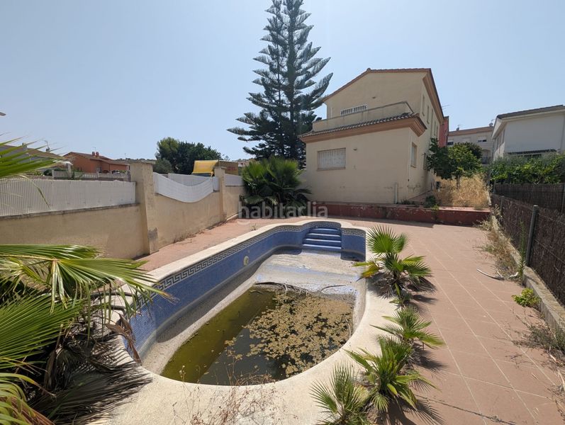 Foto 0bc218e8-68fa-4846-88a5-ae3288c66a38. Casa amb aparcament piscina a La Franquesa-Oasis Park Vendrell (El)