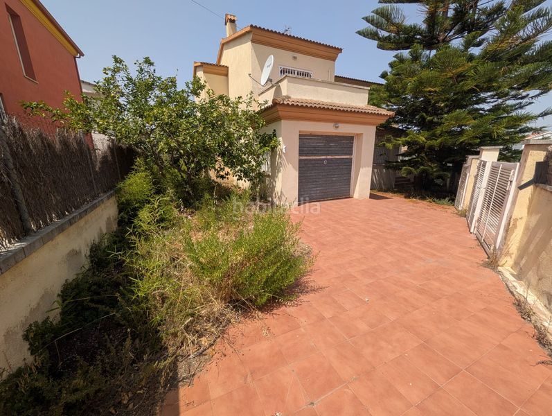 Foto defea764-49d4-43b5-91d5-e7cd0fa6b6f9. Casa amb aparcament piscina a La Franquesa-Oasis Park Vendrell (El)