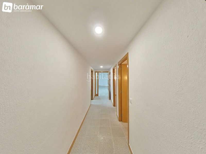 Foto 1044f82a-f7a6-4e2b-8f1a-c99e11e18a70. Apartament a Coma-ruga platja Coma-ruga