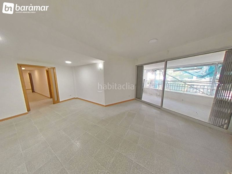 Foto bca2b29b-6a9b-4882-af0f-65378b41f515. Apartament a Coma-ruga platja Coma-ruga