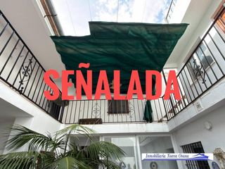 House  Calle pintor rodríguez jaldón. Casa en venta en osuna