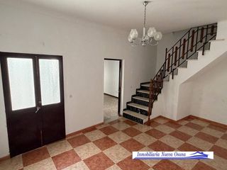 Maison  Calle antequera. Casa en venta en osuna