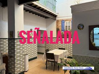 Haus in Osuna. Casa en venta en plaza de la merced